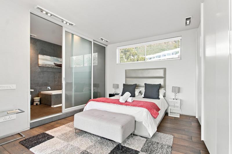 6 Bedroom Property for Sale in Camps Bay Western Cape
